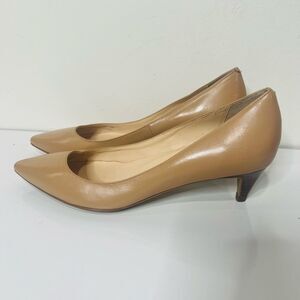 Cole Haan Nude Leather Low Heel Pumps Nike air Sz 8 1/2 B